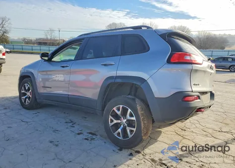 2015 Jeep Cherokee Trailhawk из США, поврежденный, VIN 1C4PJMBS3FW786271